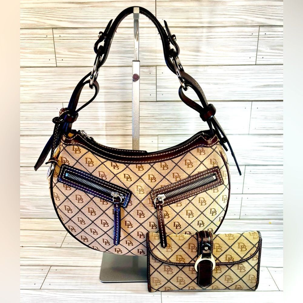 033-Dooney &Bourke Vintage DB Tan& Brown Canvas W/ Leather Trim Bag& Wallet Set